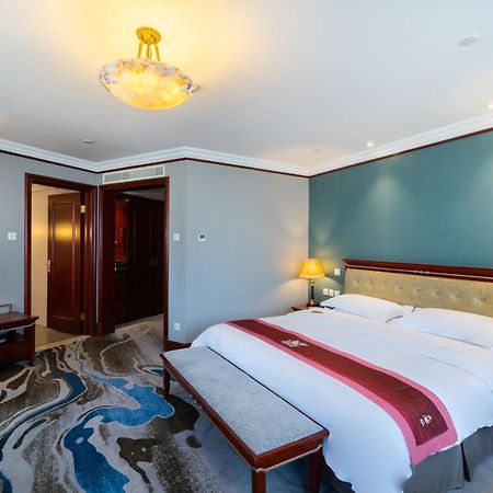 Golden Ocean Hotel Тяньцзинь Экстерьер фото