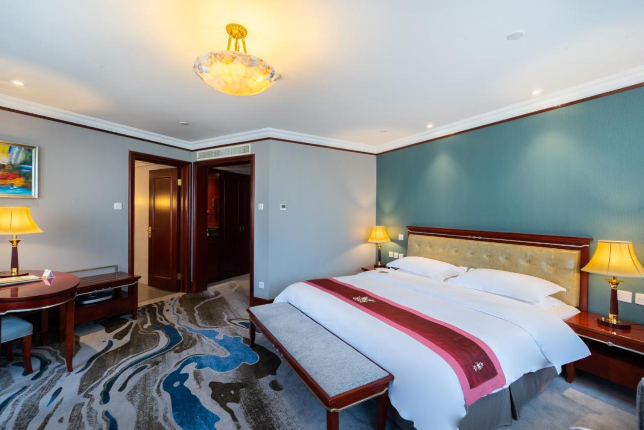 Golden Ocean Hotel Тяньцзинь Экстерьер фото
