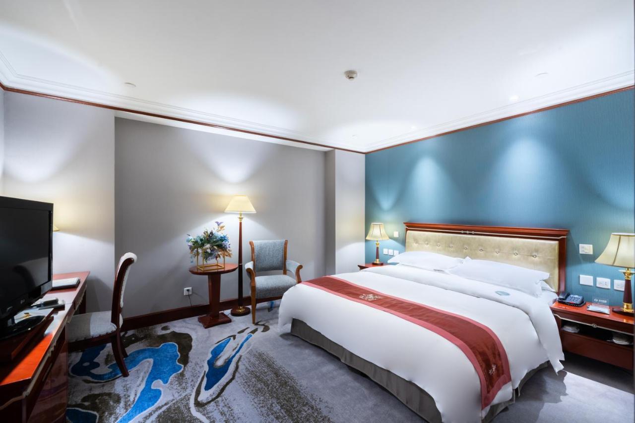 Golden Ocean Hotel Тяньцзинь Экстерьер фото