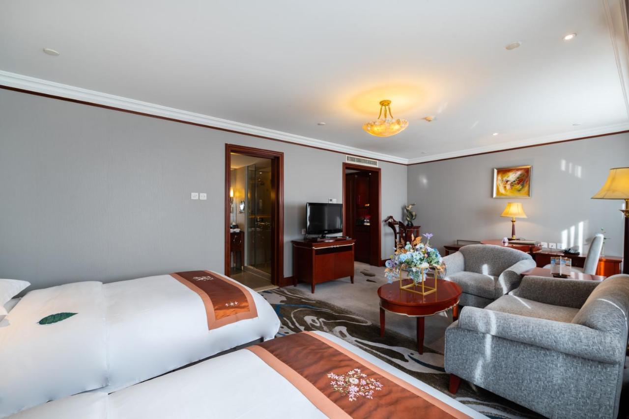 Golden Ocean Hotel Тяньцзинь Экстерьер фото