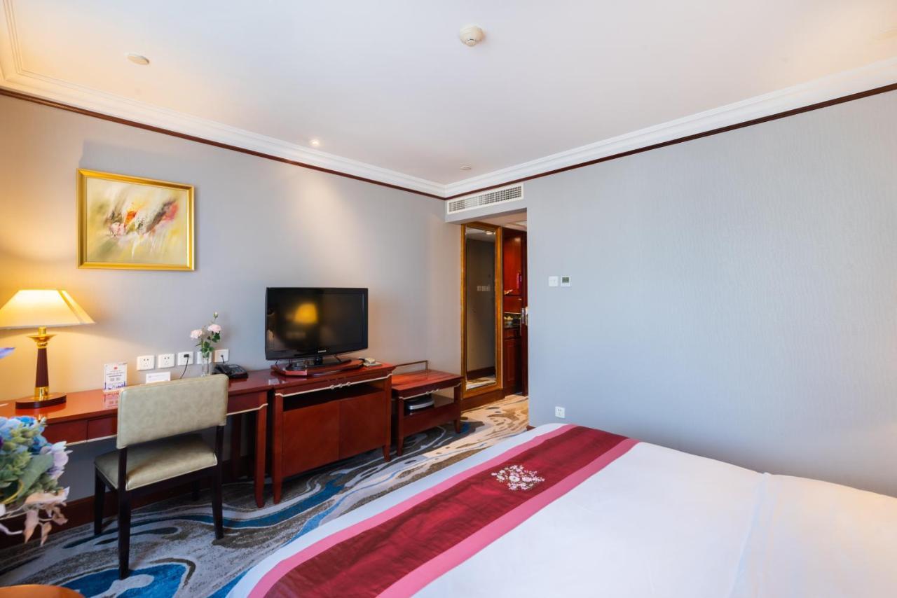 Golden Ocean Hotel Тяньцзинь Экстерьер фото