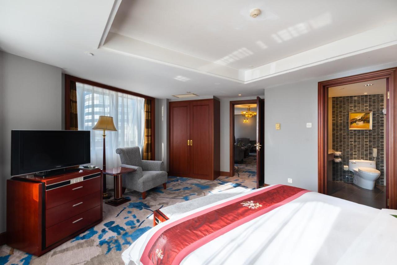 Golden Ocean Hotel Тяньцзинь Экстерьер фото