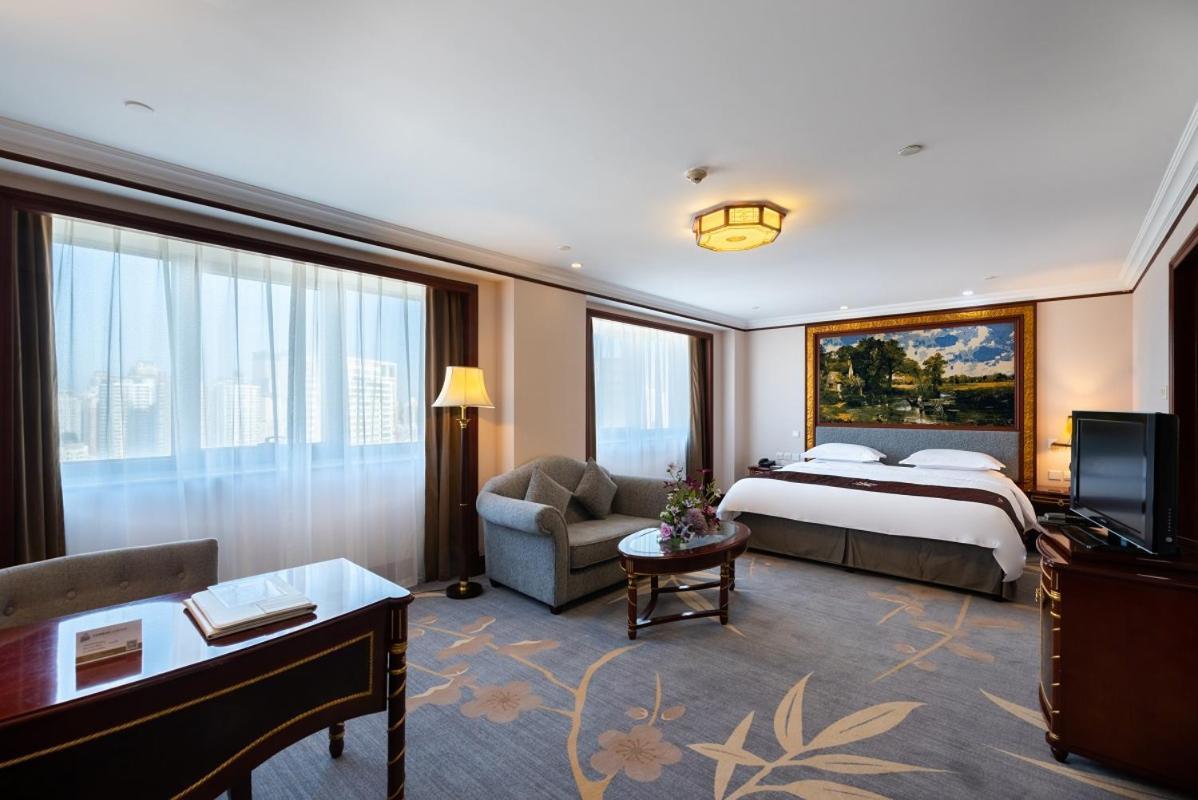 Golden Ocean Hotel Тяньцзинь Экстерьер фото