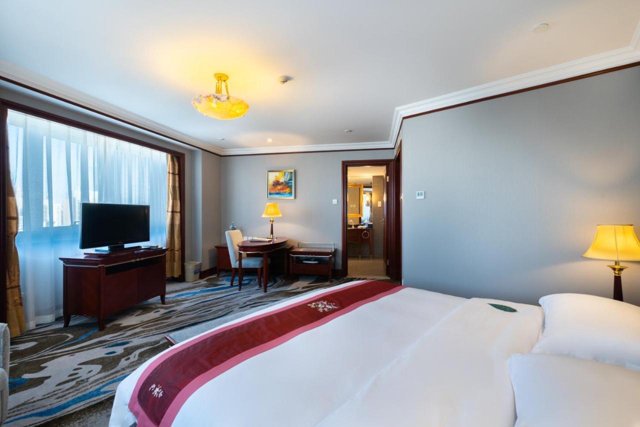 Golden Ocean Hotel Тяньцзинь Экстерьер фото