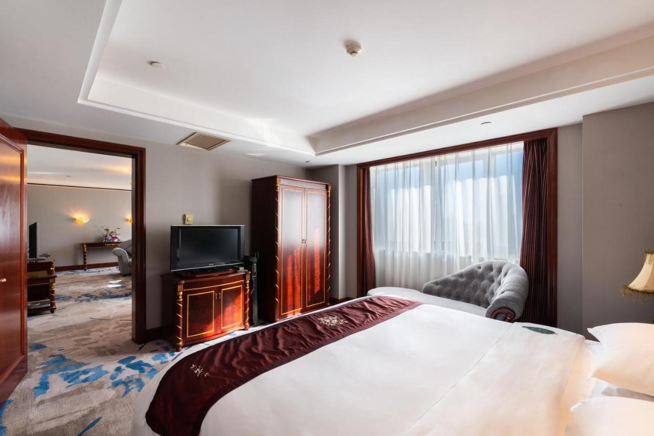 Golden Ocean Hotel Тяньцзинь Экстерьер фото
