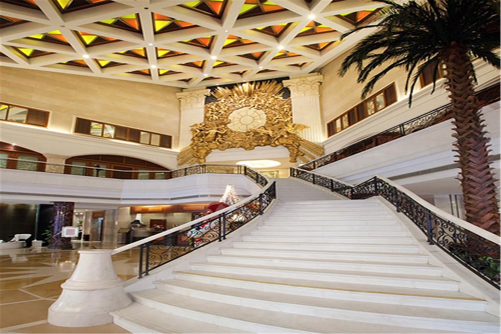 Golden Ocean Hotel Тяньцзинь Экстерьер фото